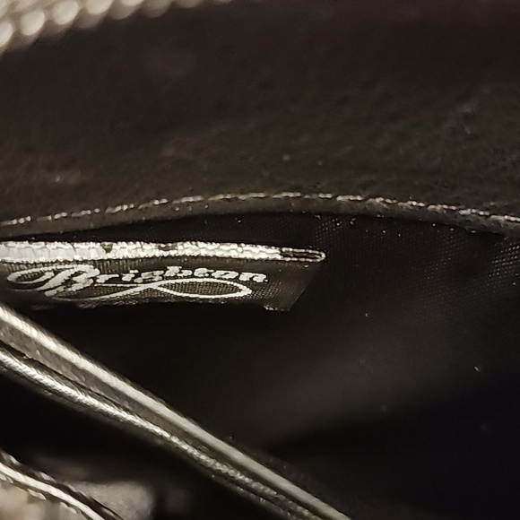 Brighton Cher zip wallet patent leather - Picture 9 of 9